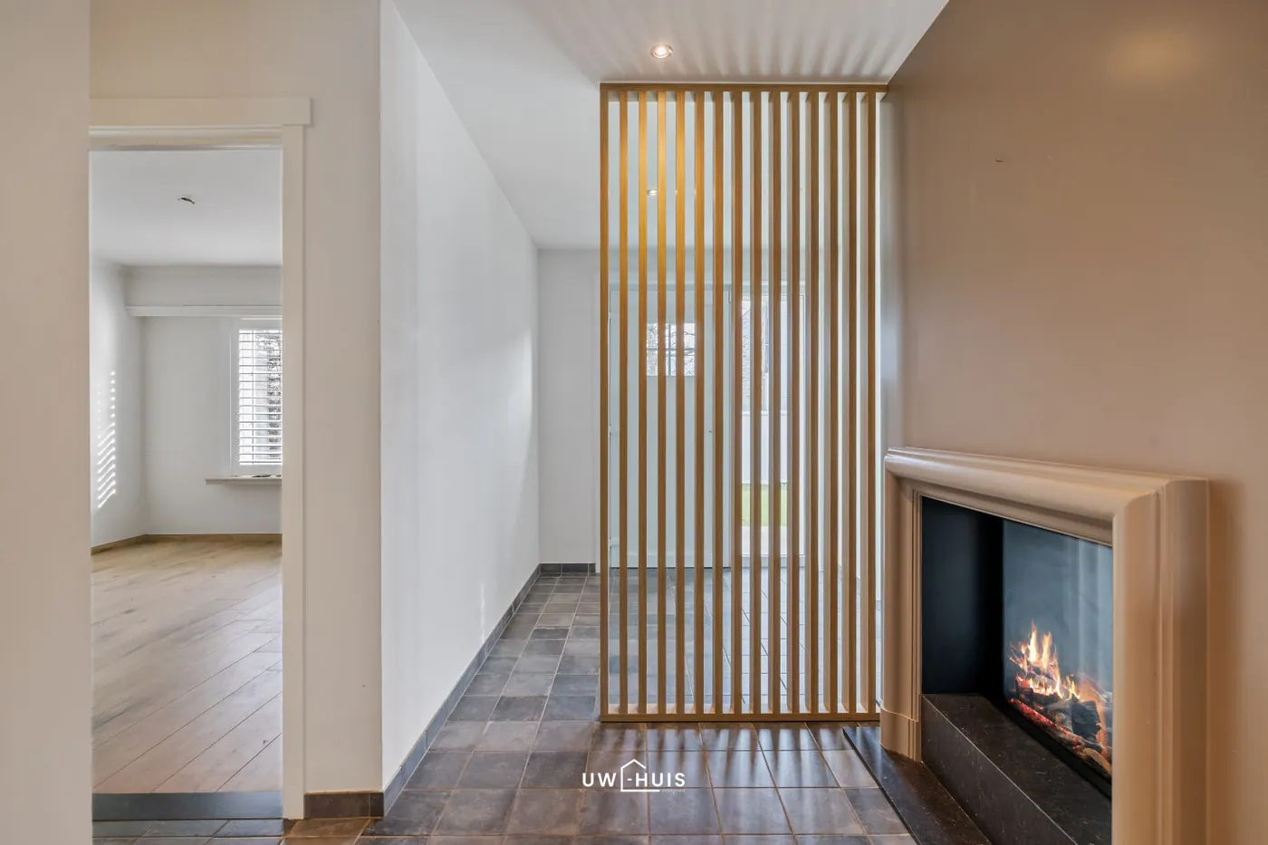 Gerenoveerde bungalow met zwembad en sauna op een rustige ligging - foto 2