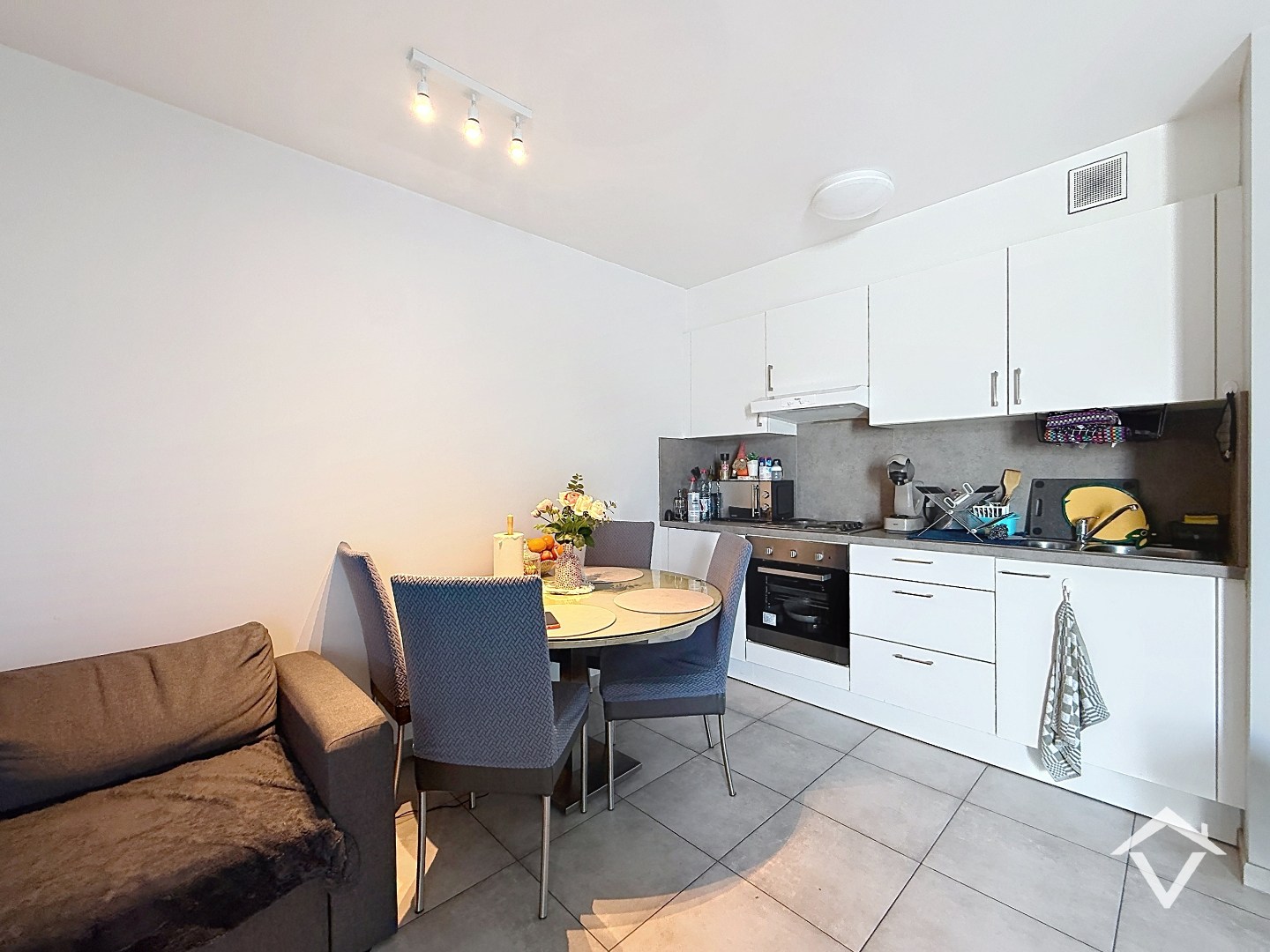 Apartment for rent in Roeselare with 1 bedroom - photo 5