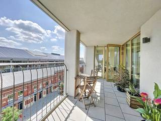 Tel: +32 456 12 69 37 / E-mail: kilian.f@weinvest.beWe Invest biedt u exclusief dit prachtig appartement van 93 m² aan, gelegen in een autoluwe zone,...