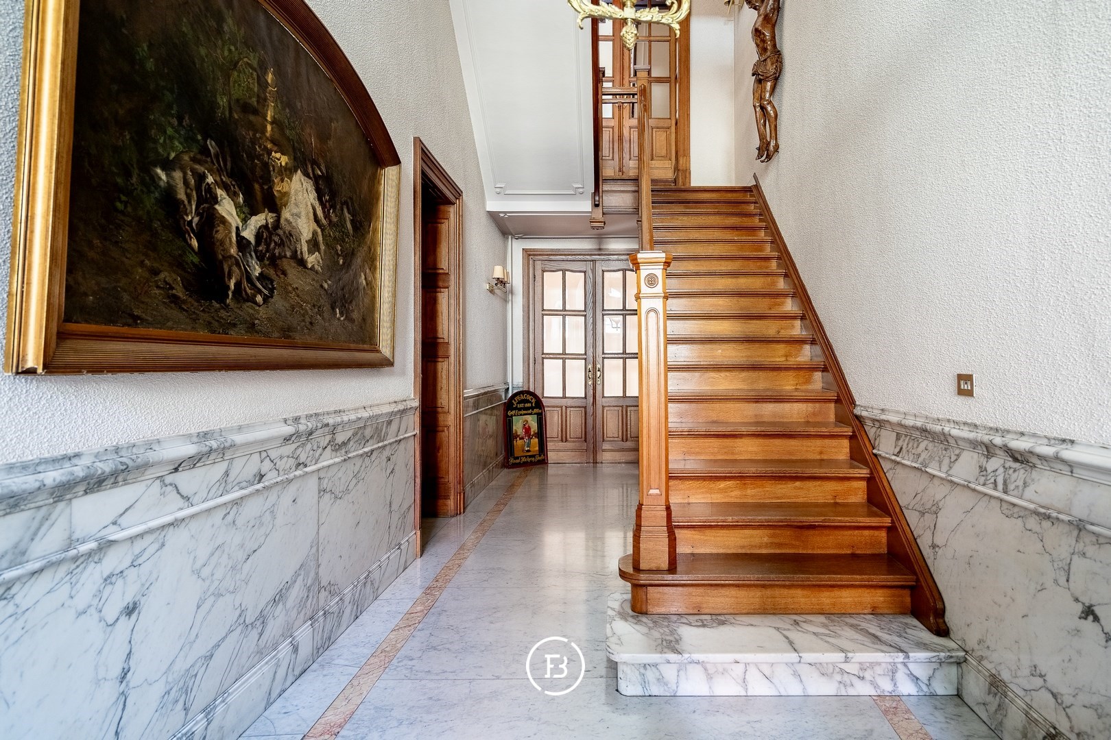 Bâtiment commercial emblématique et prestigieux avec logement au cœur d'Oudenaarde. - photo 4