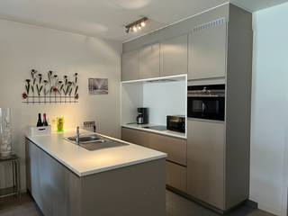 NIEUW : Gelijkvloers appartement"Residentie BENJAMIN" bestaande uit 4 nieuwbouwappartementen. Volledig modern afgewerkt gelijkvloers appartement met...