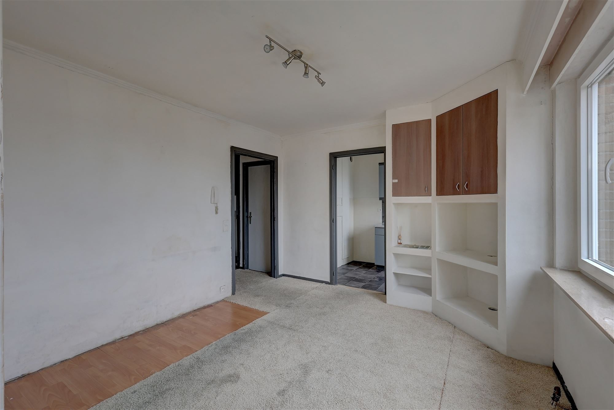 Studio met aparte slaaphoek te huur in Borgerhout - foto 2