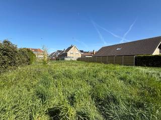 Rustig gelegen bouwgrond te Oostende/ Stene in een kindvriendelijke villa-omgeving - 432 m² grondoppervlakte - geschikt voor open bebouwing...