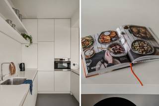 <p><strong>Op de tiende verdieping van de Kruishofstraat woon je net dat beetje anders. Want hoog boven 2020 krijg je niet alleen 89 m² aan leefruimte, maar vooral ook dat heerlijke gevoel van ruimte en licht. Met twee slaapkamers, een terras, een prachtig uitzicht en een autostaanplaats die gewoon mee in de prijs zit, heeft dit appartement heel wat troeven in handen. En dan is er natuurlijk dat uitzicht. Dat verdient hier gerust een hoofdrol. Kom binnen…</strong></p><p> </p><p><strong>Lichtrijk binnenkomen</strong></p><p>De lift brengt je helemaal naar de tiende verdieping, waar een ruim en licht appartement op je wacht. De leefkamer voelt aangenaam open aan en krijgt extra karakter dankzij de mooie blokjesparket op de vloer. Een fijne basis voor een interieur dat helemaal van jou mag worden.</p><p> </p><p><strong>Een uitzicht om bij stil te staan</strong></p><p>Vanop deze hoogte krijg je een prachtig uitzicht over de omgeving. En alsof dat nog niet genoeg is, is er ook een terras waar je dat uitzicht gewoon mee naar buiten neemt. Een plek om de stad van bovenaf te beleven, zonder dat je daarvoor je appartement uit hoeft.</p><p> </p><p><strong>De keuken die gewoon klopt</strong></p><p>De keuken is geïnstalleerd, fris en voorzien van heel wat opbergruimte. Alles wat je nodig hebt zit hier dus netjes bij elkaar, met voldoende plek om je keukenmateriaal een eigen plaats te geven.</p><p> </p><p><strong>Twee kamers, veel mogelijkheden</strong></p><p>Er zijn twee slaapkamers. De grootste biedt vanzelfsprekend alle ruimte voor een fijne slaapkamer, terwijl de tweede kamer zich net zo goed leent als bureau, hobbyruimte of extra slaapkamer. Handig als je graag een kamer achter de hand hebt die mee kan veranderen met je leven.</p><p> </p><p><strong>Knus en praktisch</strong></p><p>De badkamer is compact en gezellig, met een douche. Daarnaast is er een apart toilet, altijd mooi meegenomen.</p><p> </p><p><strong>Alles netjes mee</strong></p><p>Bij het appartement hoort niet alleen een privatieve kelderberging, maar ook een eigen autostaanplaats. Die zit trouwens gewoon mee in de prijs.</p><p> </p><p><strong>Hoog boven 2020</strong></p><p>De combinatie van het vele licht, de ruimte, het terras en vooral dat prachtige uitzicht maakt van deze plek iets bijzonders. Een appartement met een mooie basis, twee kamers die je flexibel kan invullen en een uitzicht dat je er elke dag opnieuw gratis bij krijgt.</p><p> </p><p><strong>Verliefd? antwerpen@ugly.be</strong></p><p> </p>