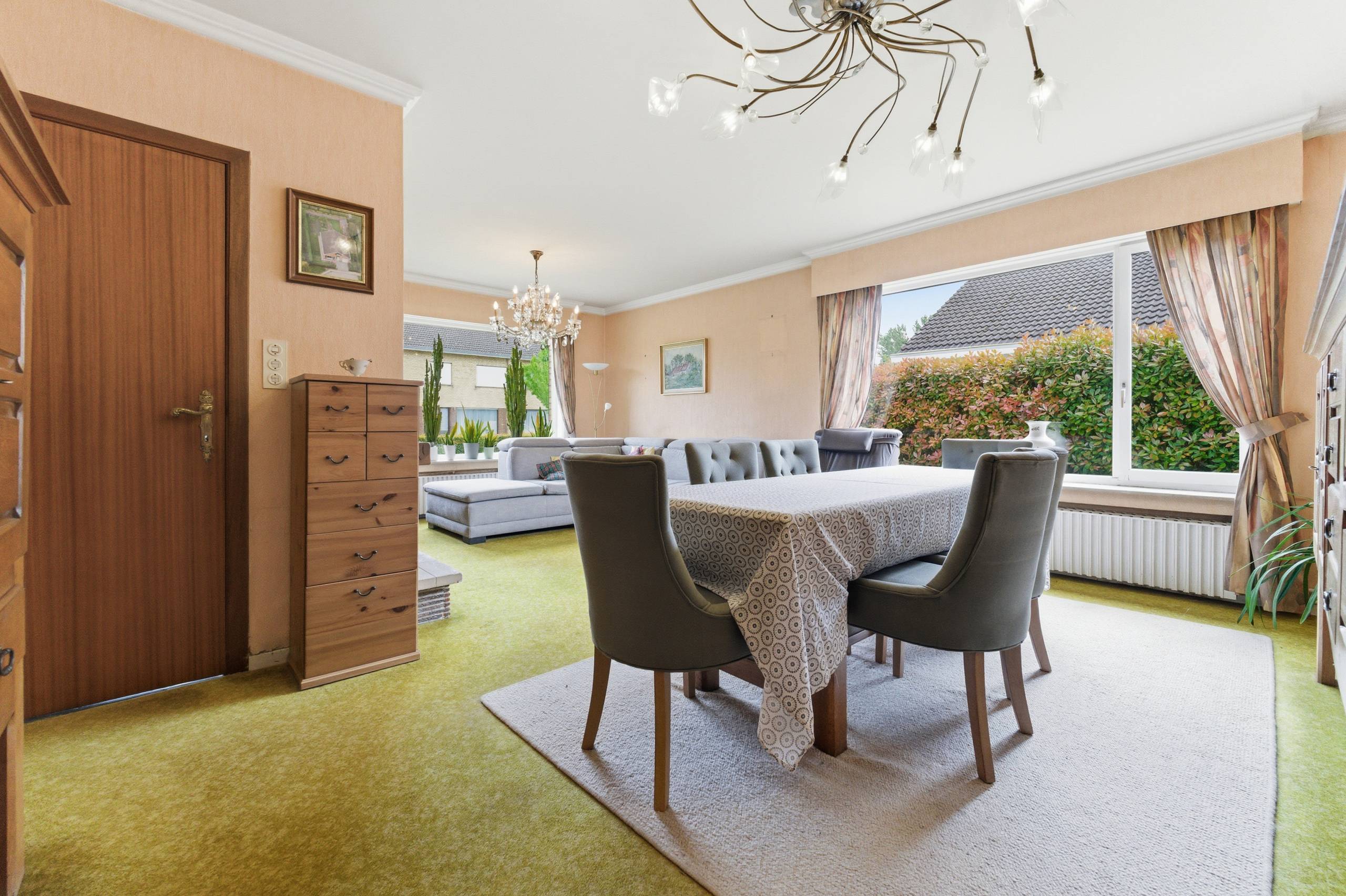 Op te frissen woning met heel wat mogelijkheden in Veurne - foto 4