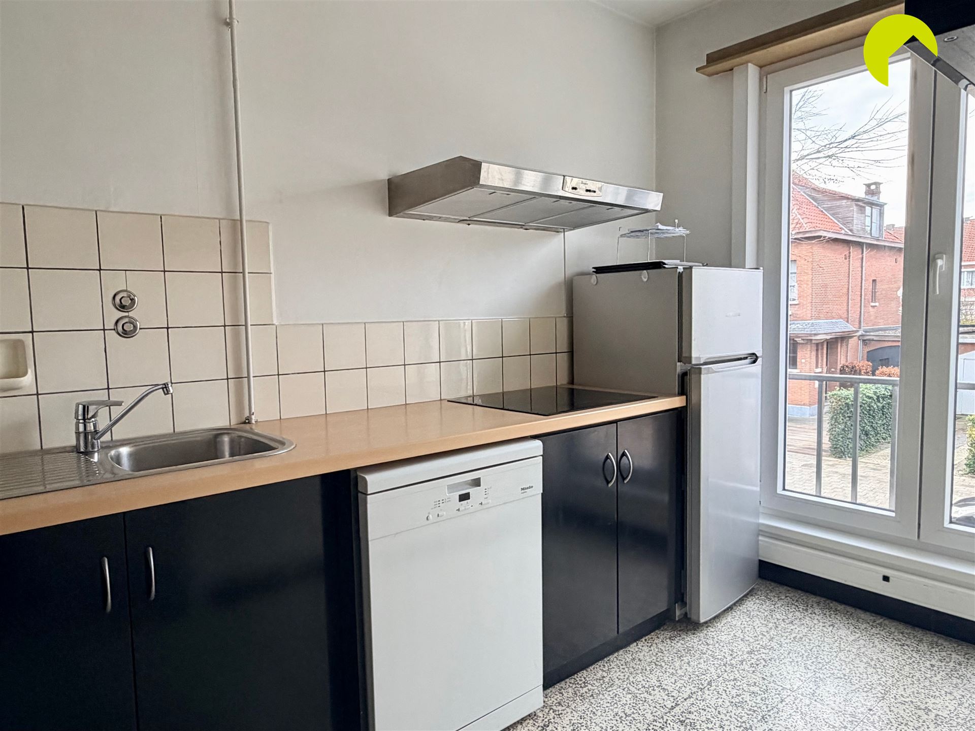 Gezellig 2-slaapkamer appartement met gemeenschappelijke tuin! - foto 5
