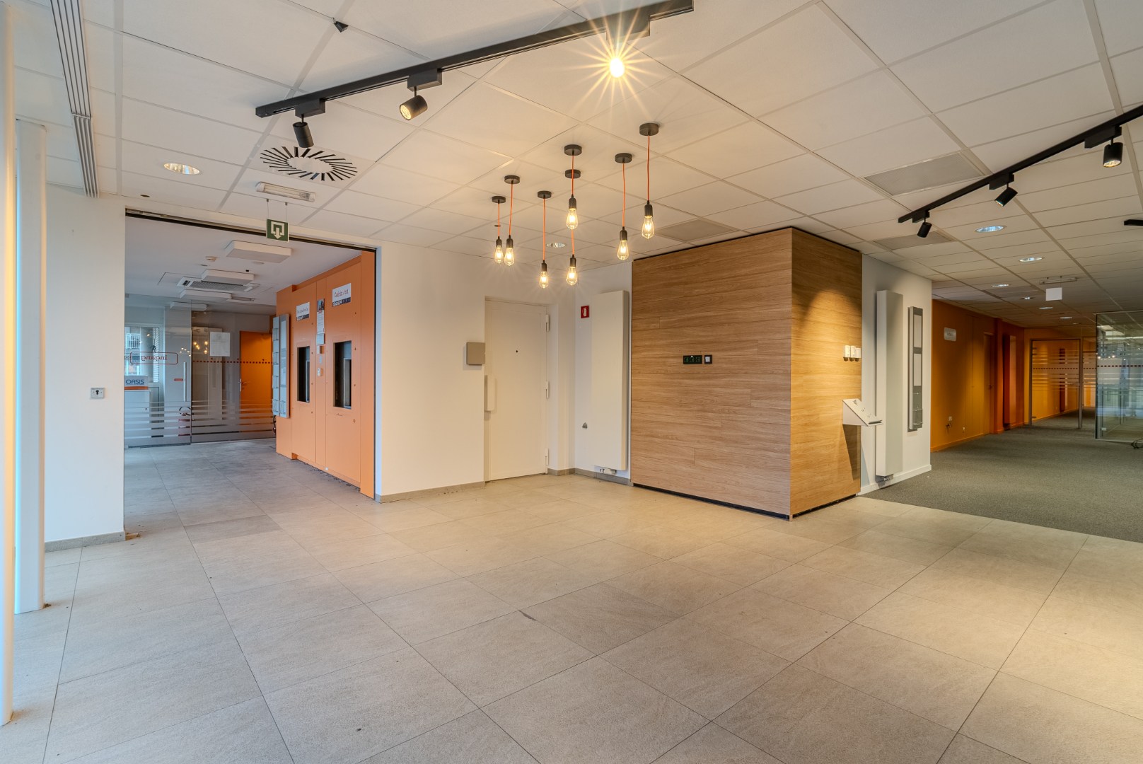 Commercial for rent in Nieuwpoort - photo 5