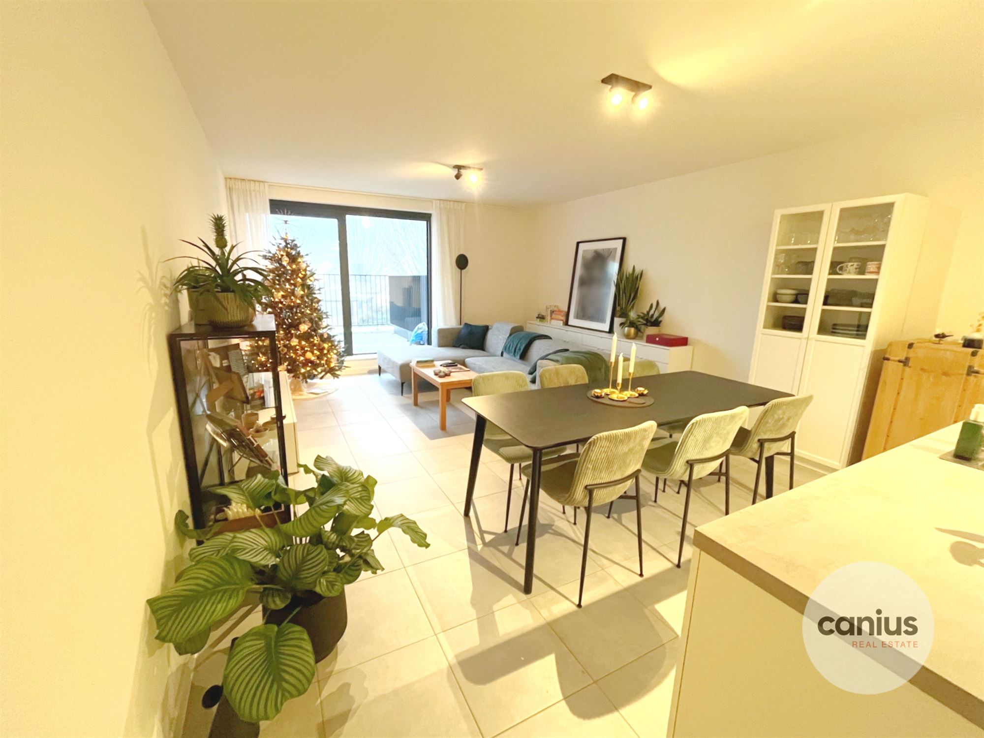 NIEUWBOUWAPP. IN HARTJE HASSELT MET 1 SLK + TERRAS & PARKING - foto 1