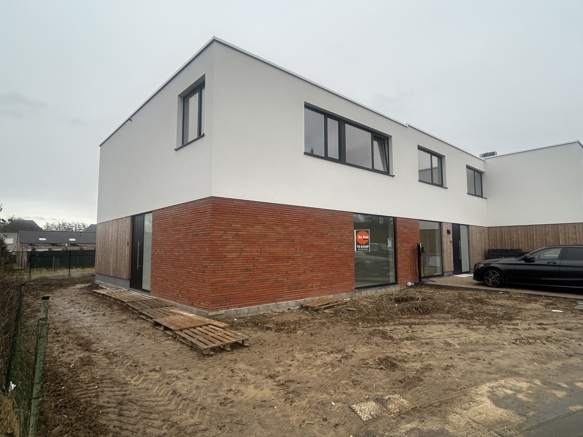 DENDERHOUTEM - Moderne nieuwbouwwoning met alle comfort! - foto 1