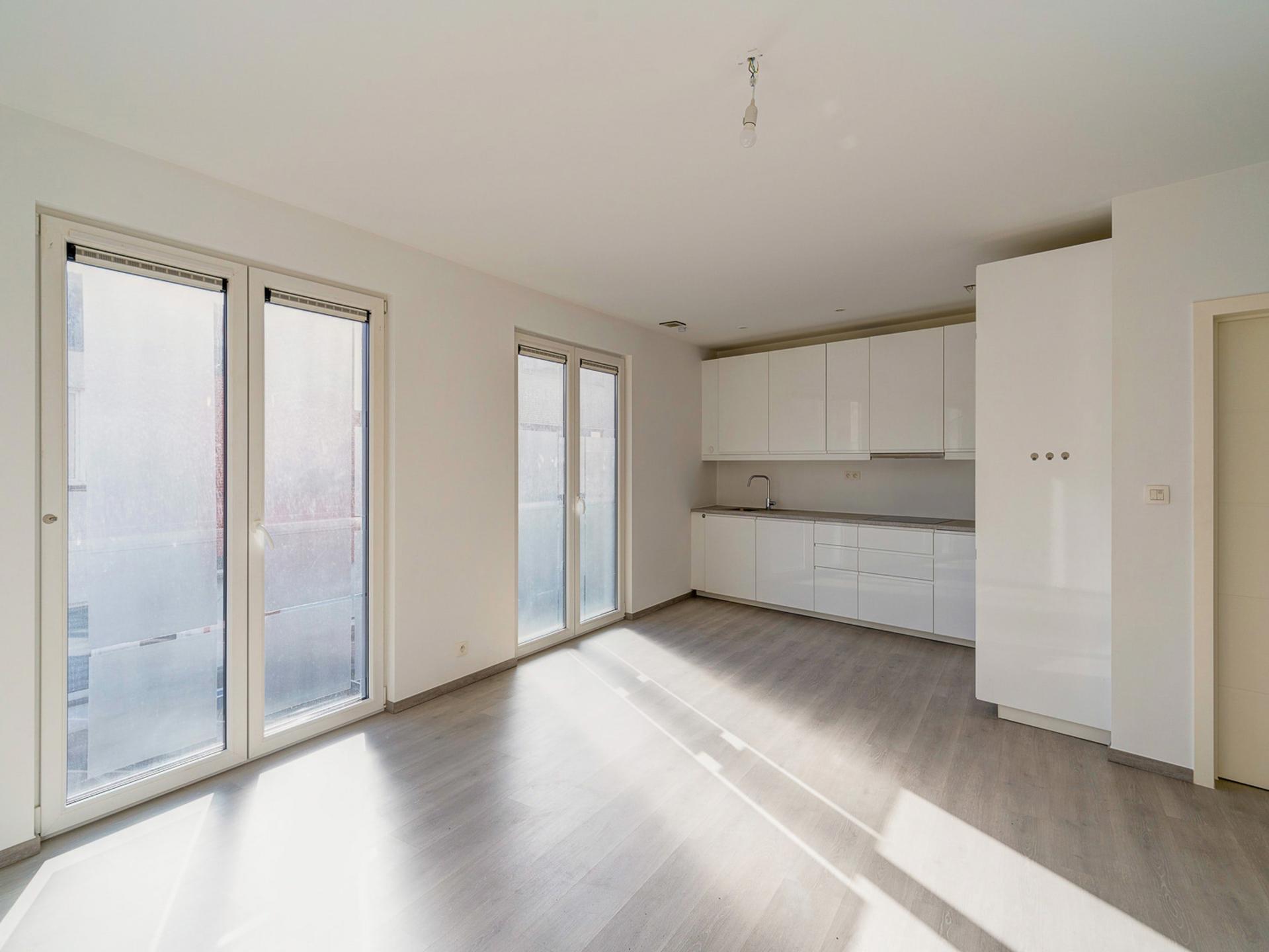 Energiezuinig 1- Slaapkamerappartement Te Huur in Merksem - foto 3