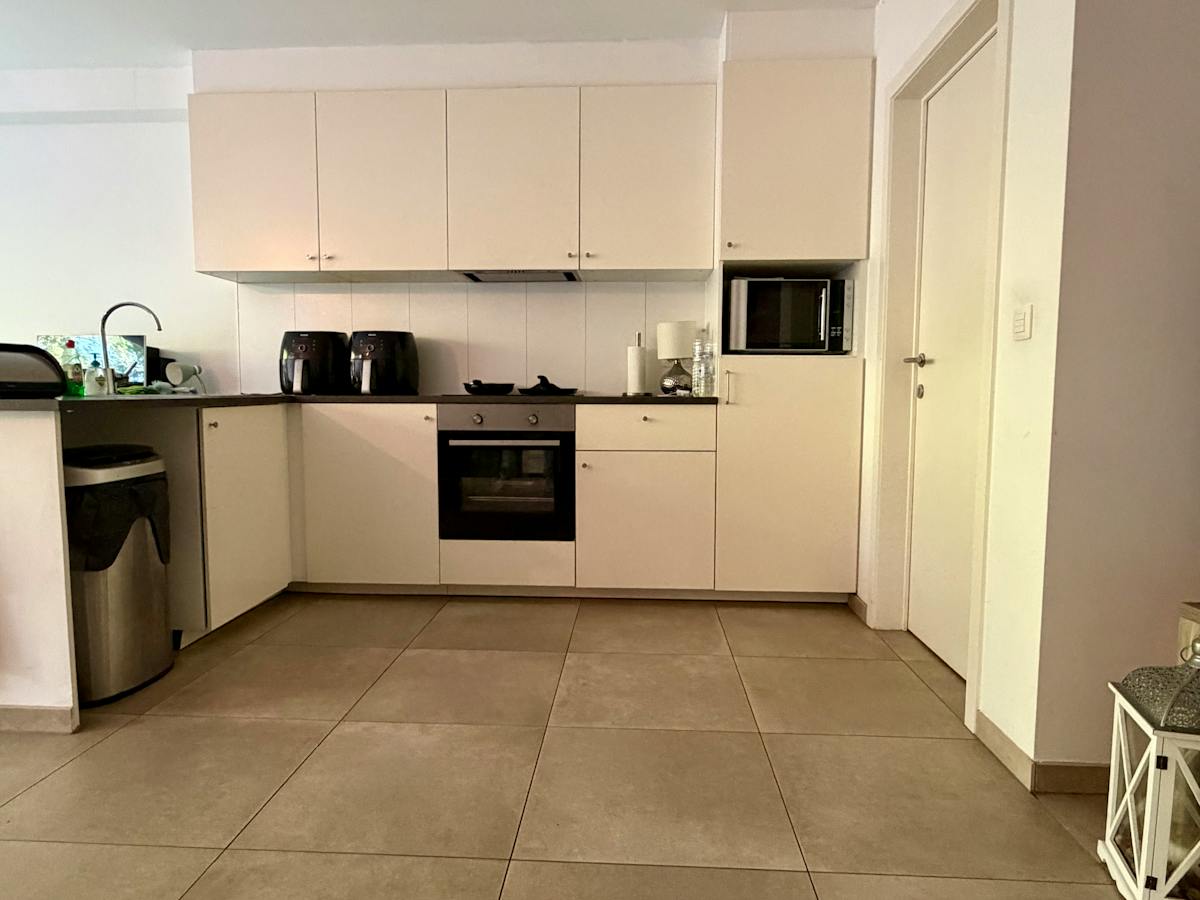 Appartement moderne au rez-de-chaussée (2018) avec jardin à Genk - photo 5