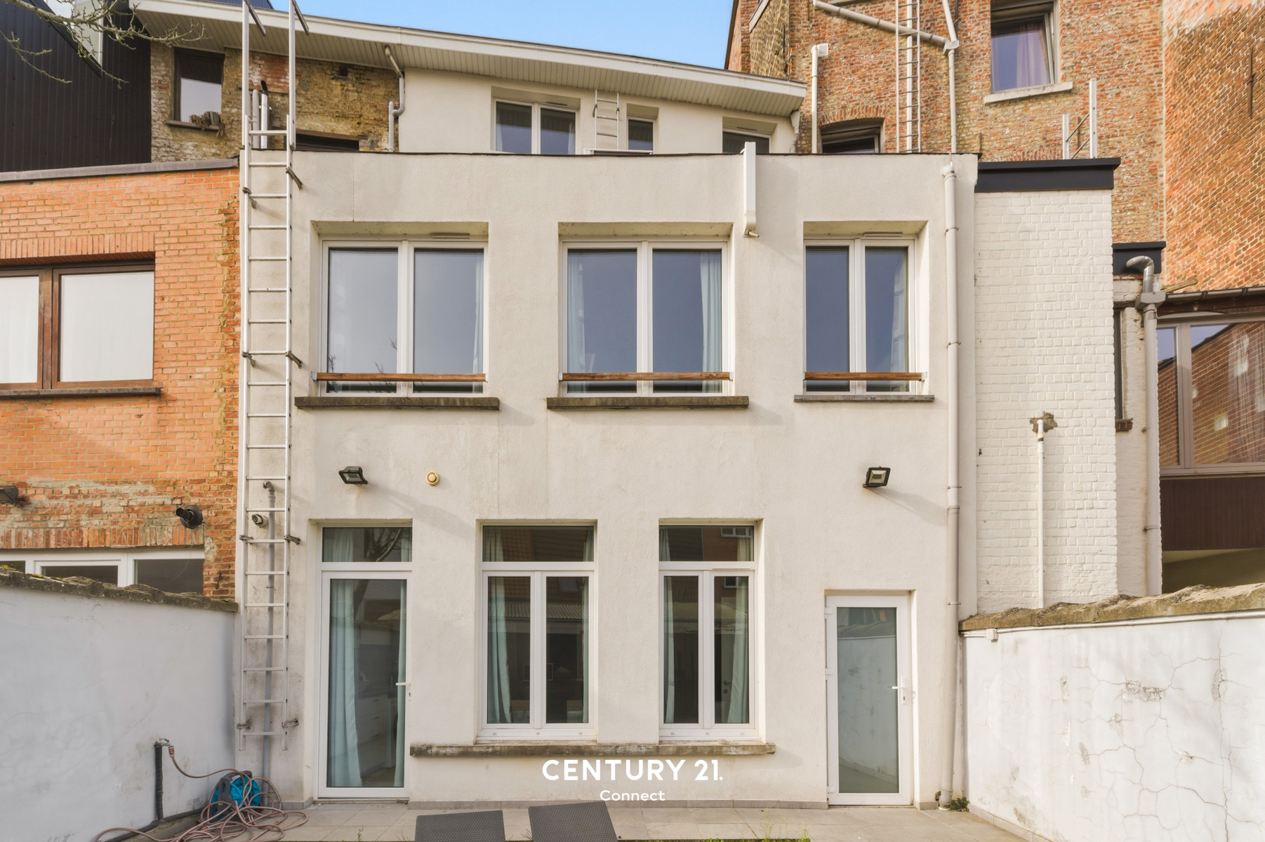 Maison à vendre à Louvain avec 8 chambres - photo 2