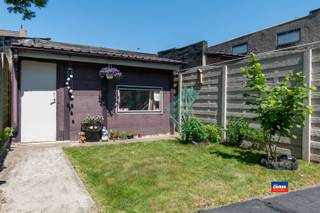 WILRIJK | GOED ONDERHOUDEN GEZINSWONING MET VIER SLAAPKAMERS EN MOOIE TUIN OP EEN OPPERVLAKTE VAN 162m² | EPC 225 |Indeling als volgt : gelijkvloers...