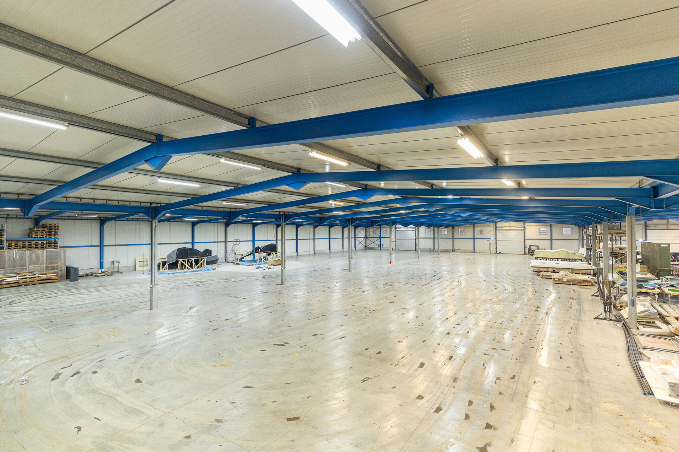 Magazijnen te huur met kantoor - foto 4