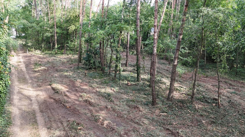 Residentieel gelegen bouwgrond van 31a10ca voor open bebouwing met private toegangsweg nabij golf- en meerdomein - foto 2