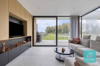 immo Talenco presenteert met trots deze recente BEN-woning gelegen te Hoge Jan 36 A – 9255 Buggenhout, een uitzonderlijke halfopen bebouwing...