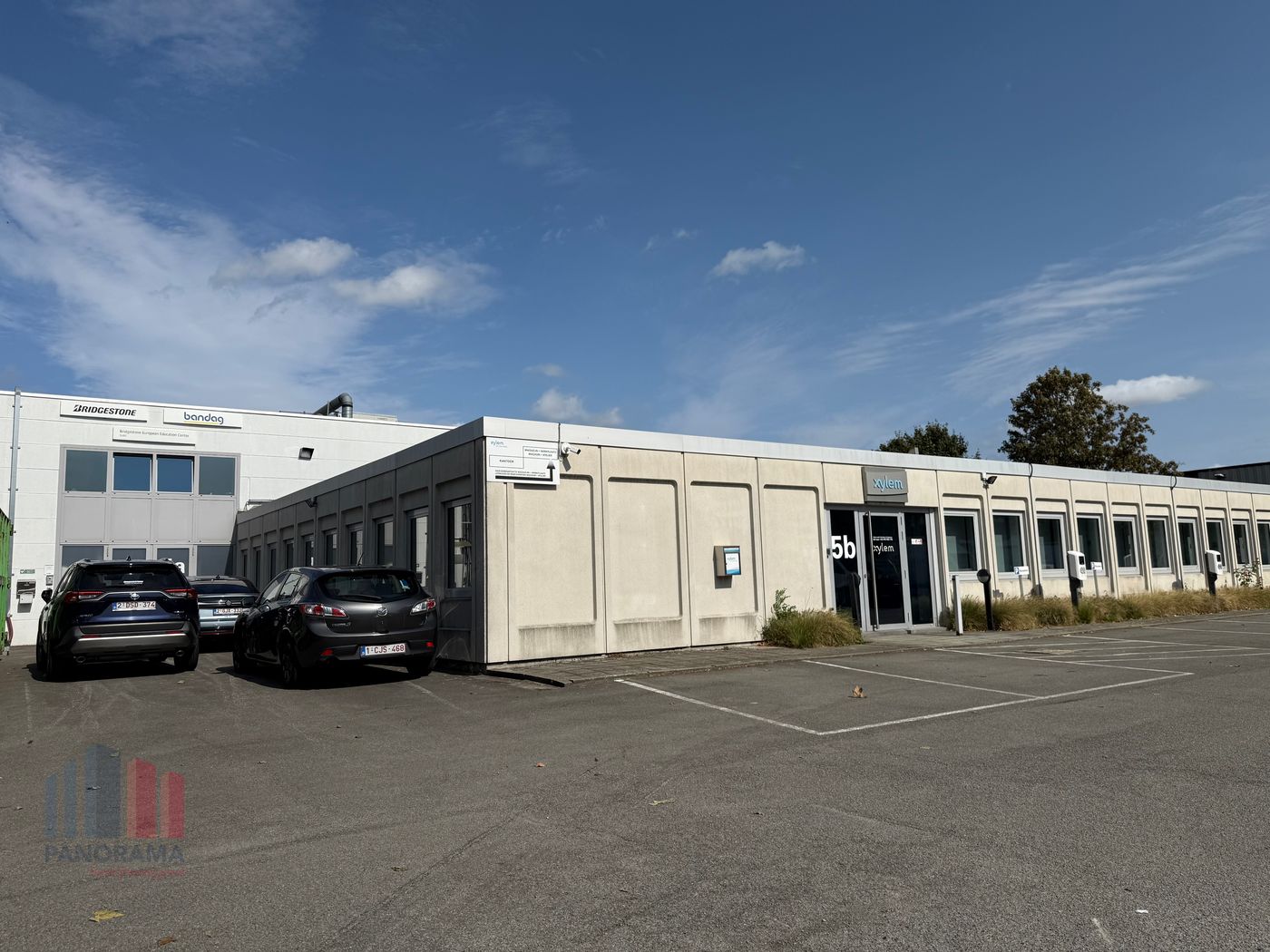 804 m² d’entrepôt + 150 m² de bureaux en EMPLACEMENT PRIME à Zaventem - photo 1