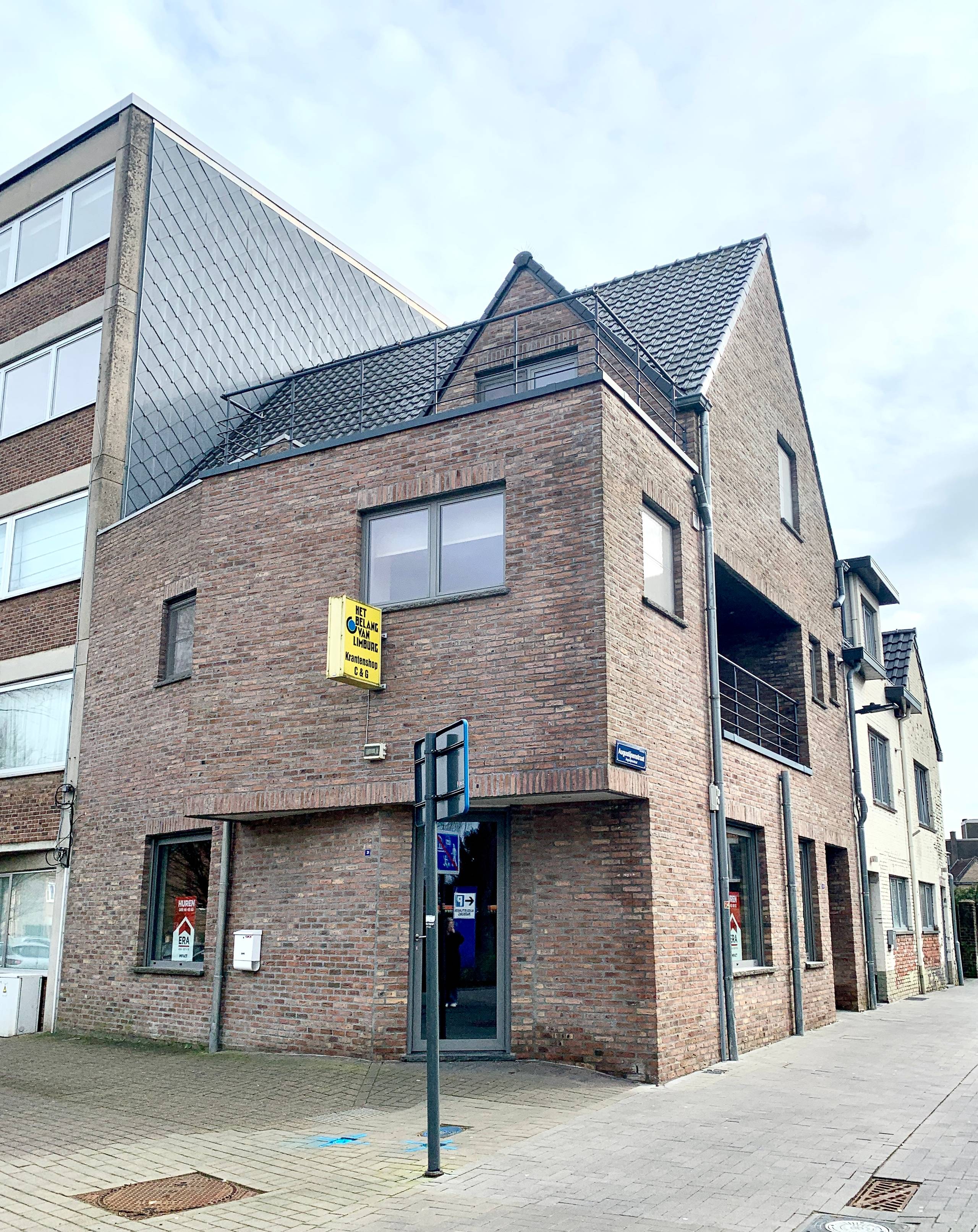 Commercial for rent in Bree - photo 1