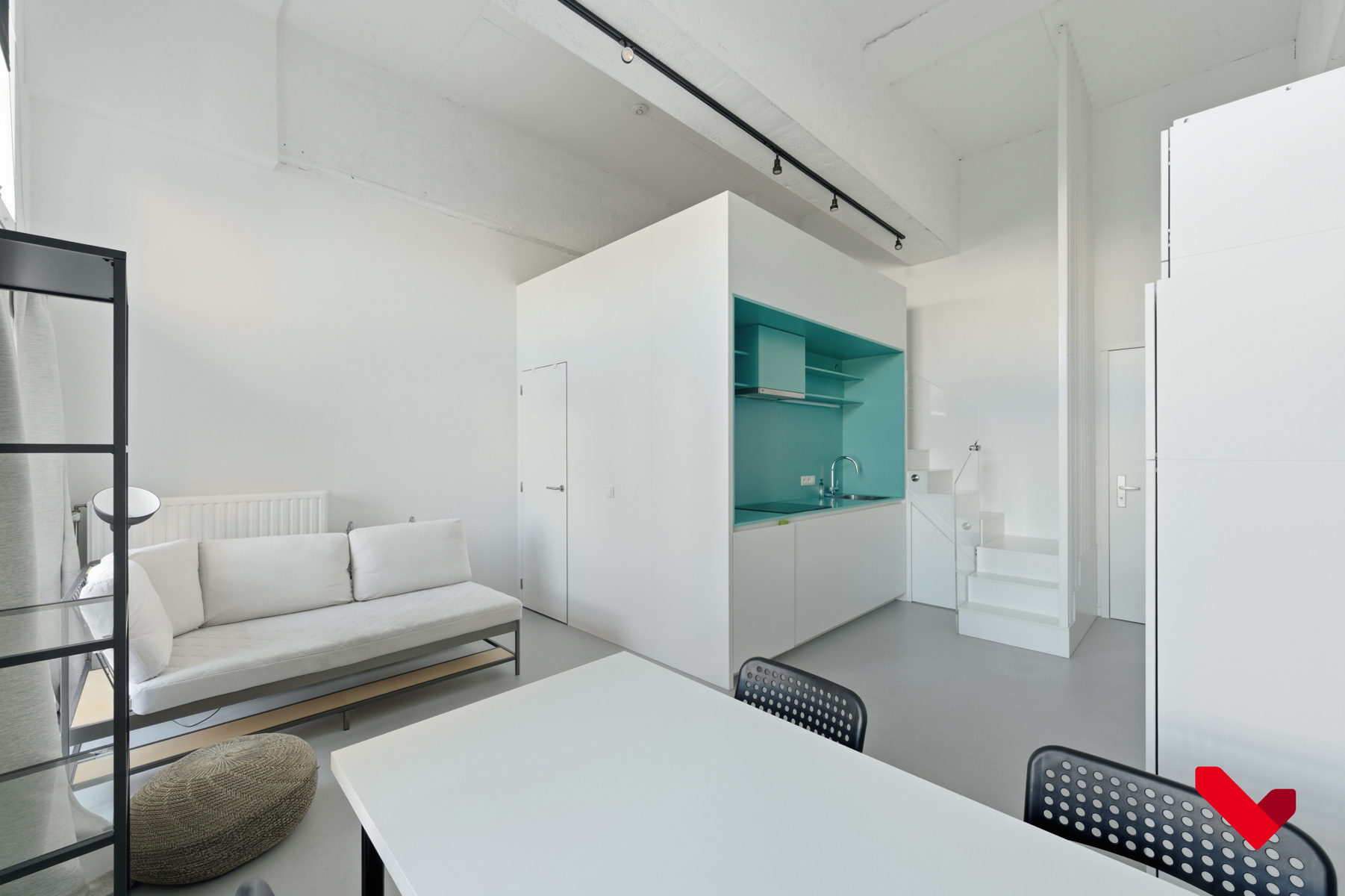 Bemeubelde city studio te huur in residentie Hungaria - foto 3