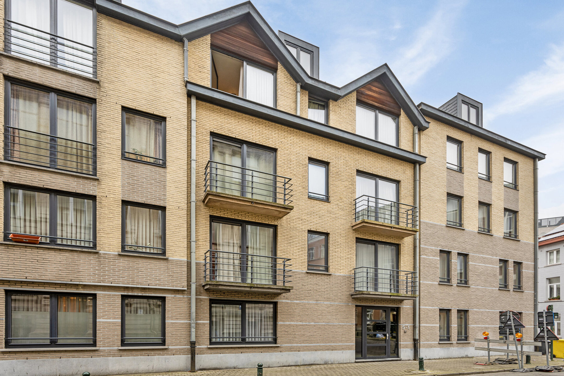 Apartment for sale in Brussels with 2 bedrooms - photo 1