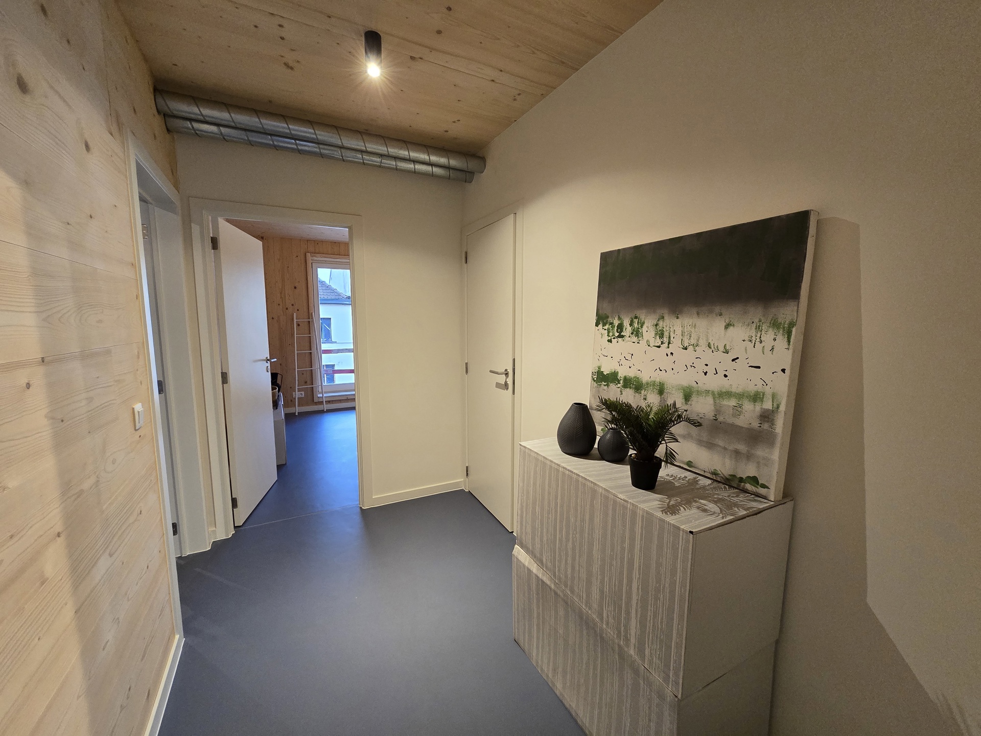 Apartment for rent in Molenbeek-Saint-Jean with 3 bedrooms - photo 4