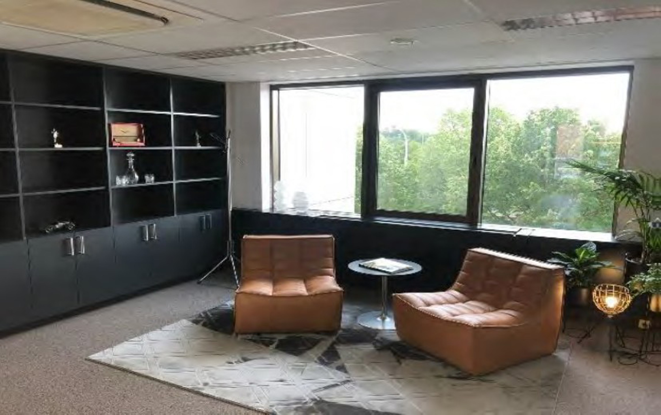 Commercial à louer à Anvers - photo 2