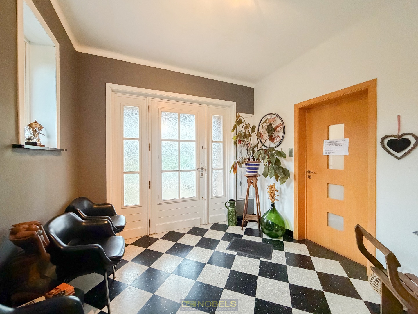 Te koop, landelijk gelegen gezinswoning met zwembad op ruim perceel te Horebeke! - foto 4