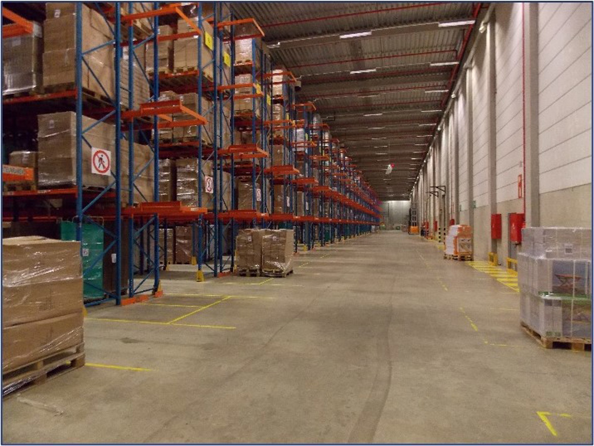 Opslagruimten vanaf 7.500m² te huur in modern logistiek gebouw van 23.515m² met 30 los- laadkades. - foto 3