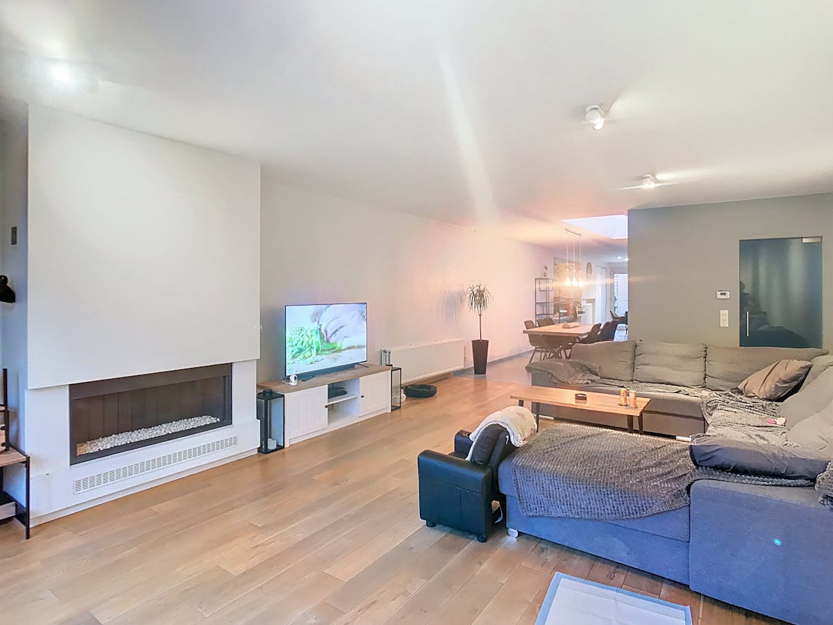 Ruim appartement met 3 slaapkamers en terras in Poperinge - foto 3