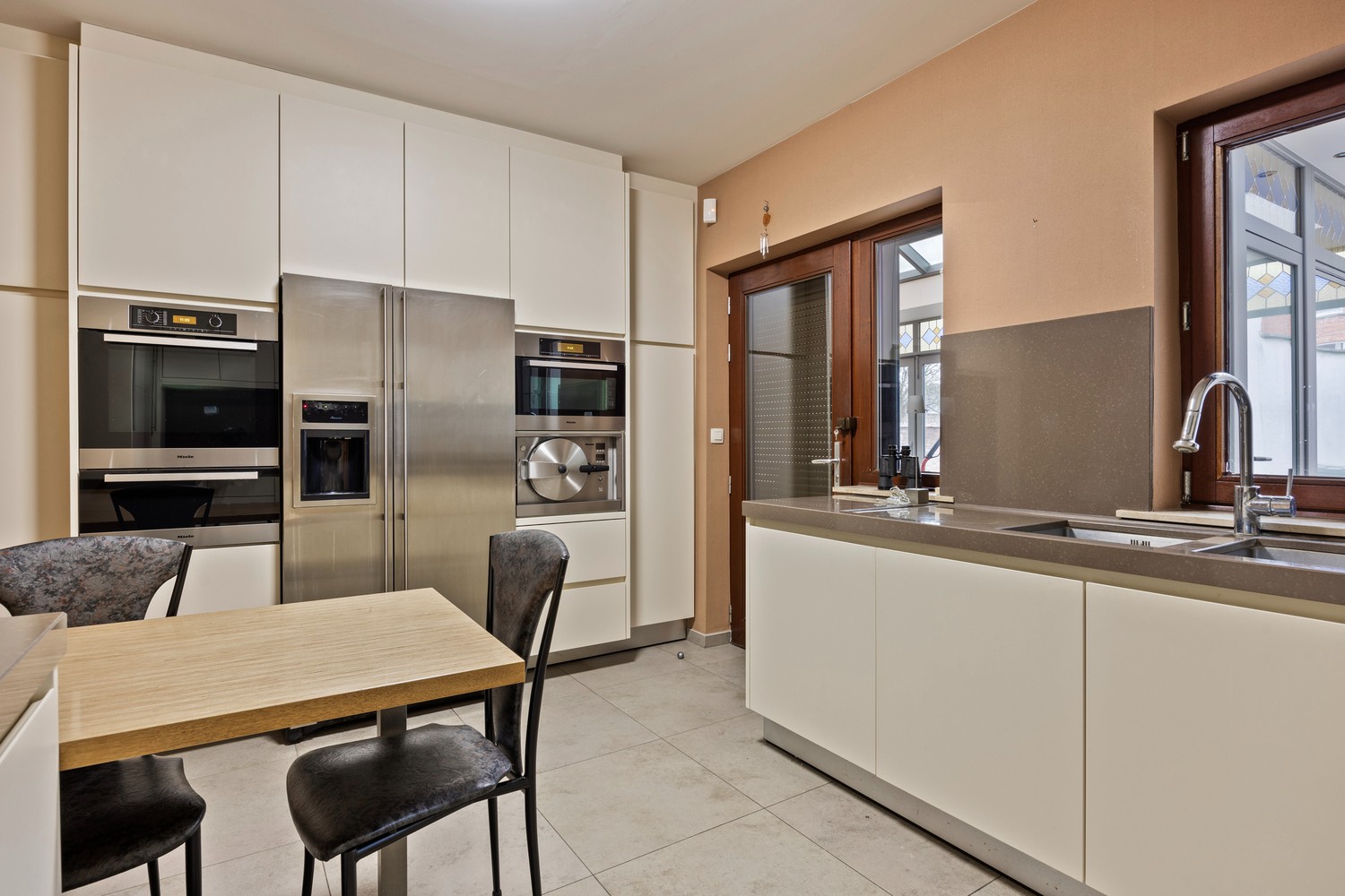 Exclusieve Villa pal in het centrum van Sint-Truiden - foto 5