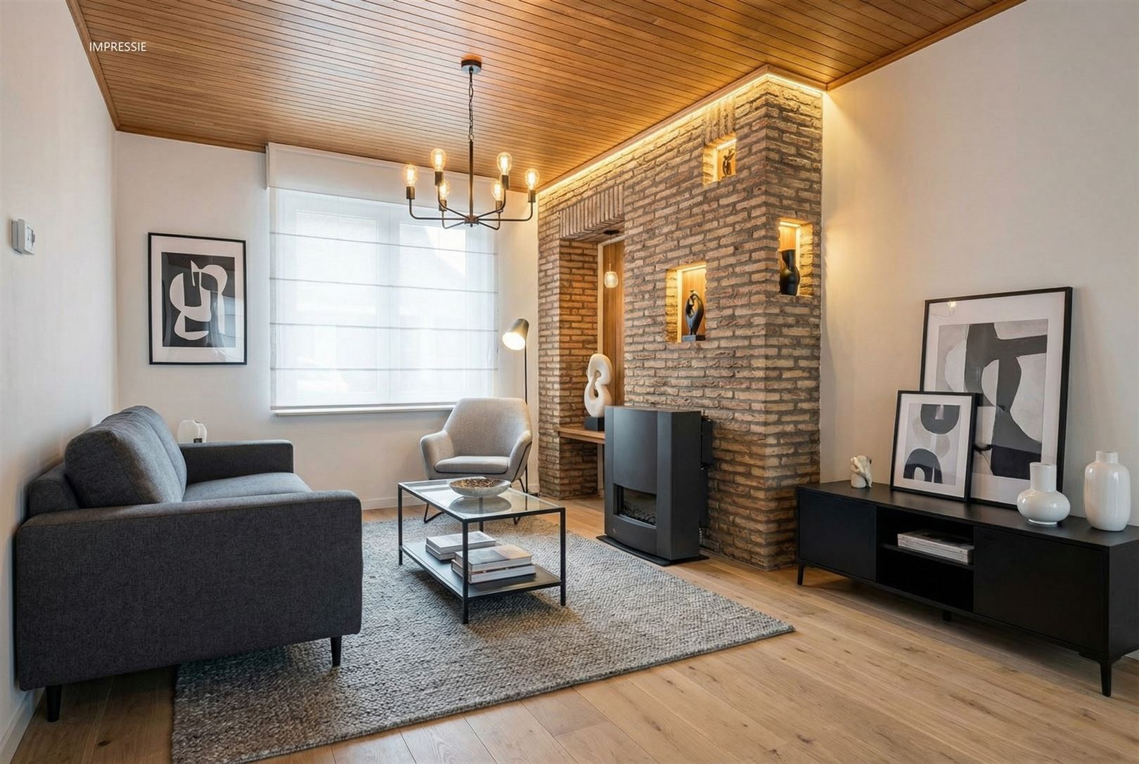 Charmante woning met 4 slaapkamers en koer - foto 1