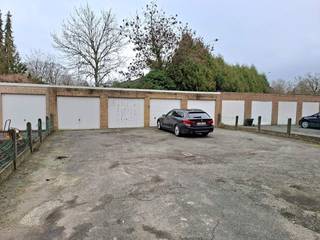 Garage for rent in Bruges