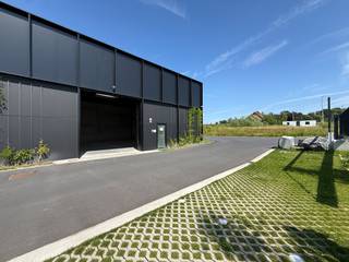 Commercial for rent in Ternat