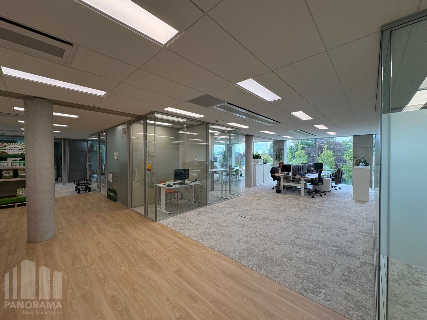 MODERNE KANTOORRUIMTE OP ABSOLUTE TOPLOCATIE VLAK AAN DE E17 - photo 4