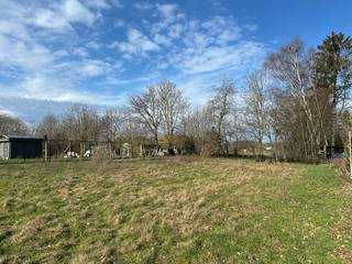 Mooi perceel bouwgrond voor open bebouwing, met een oppervlakte van 14a 53ca. Deze grond is rustig gelegen in een residentiële woonwijk, met...