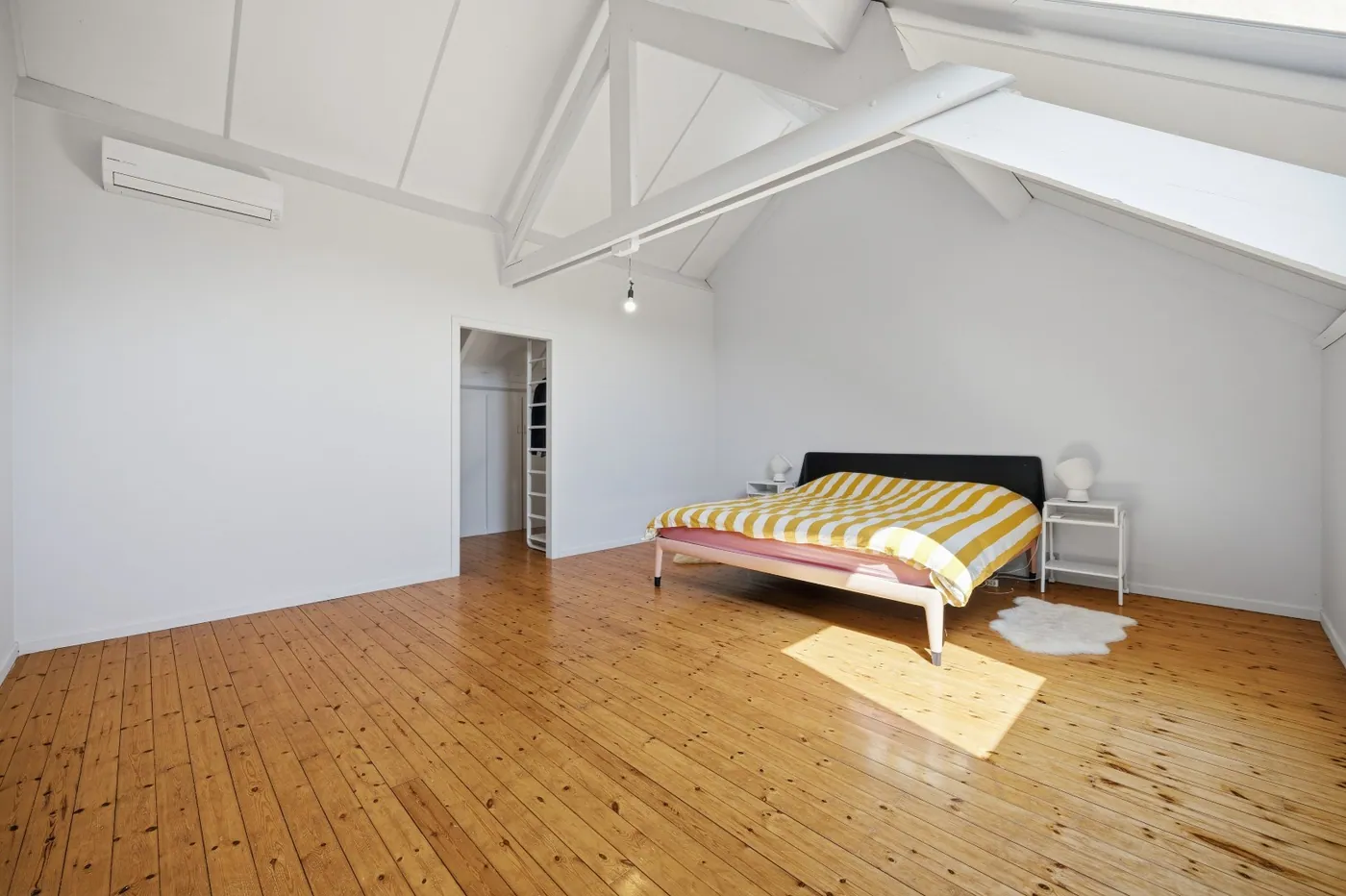 Ruim duplex met 3 slpks en praktijk/hobbyruimte - foto 4