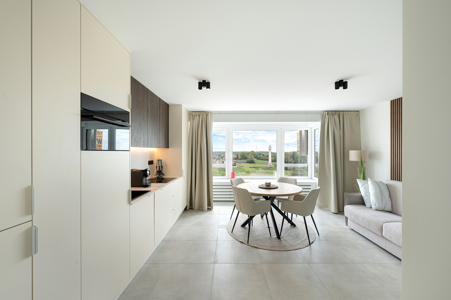 Volledig vernieuwd appartement met open zichten achter de Zeedijk - foto 2