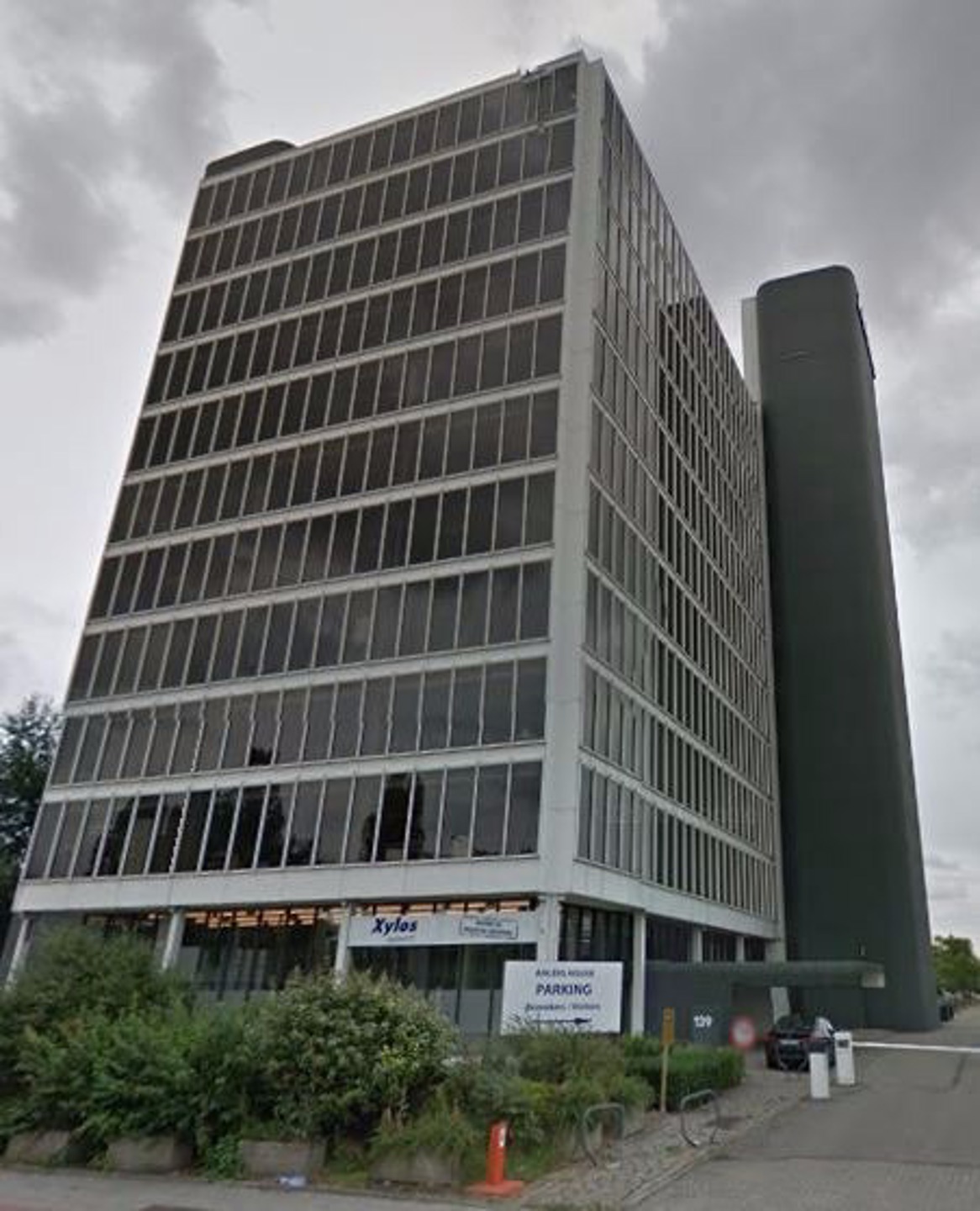 Commercial à louer à Anvers - photo 2