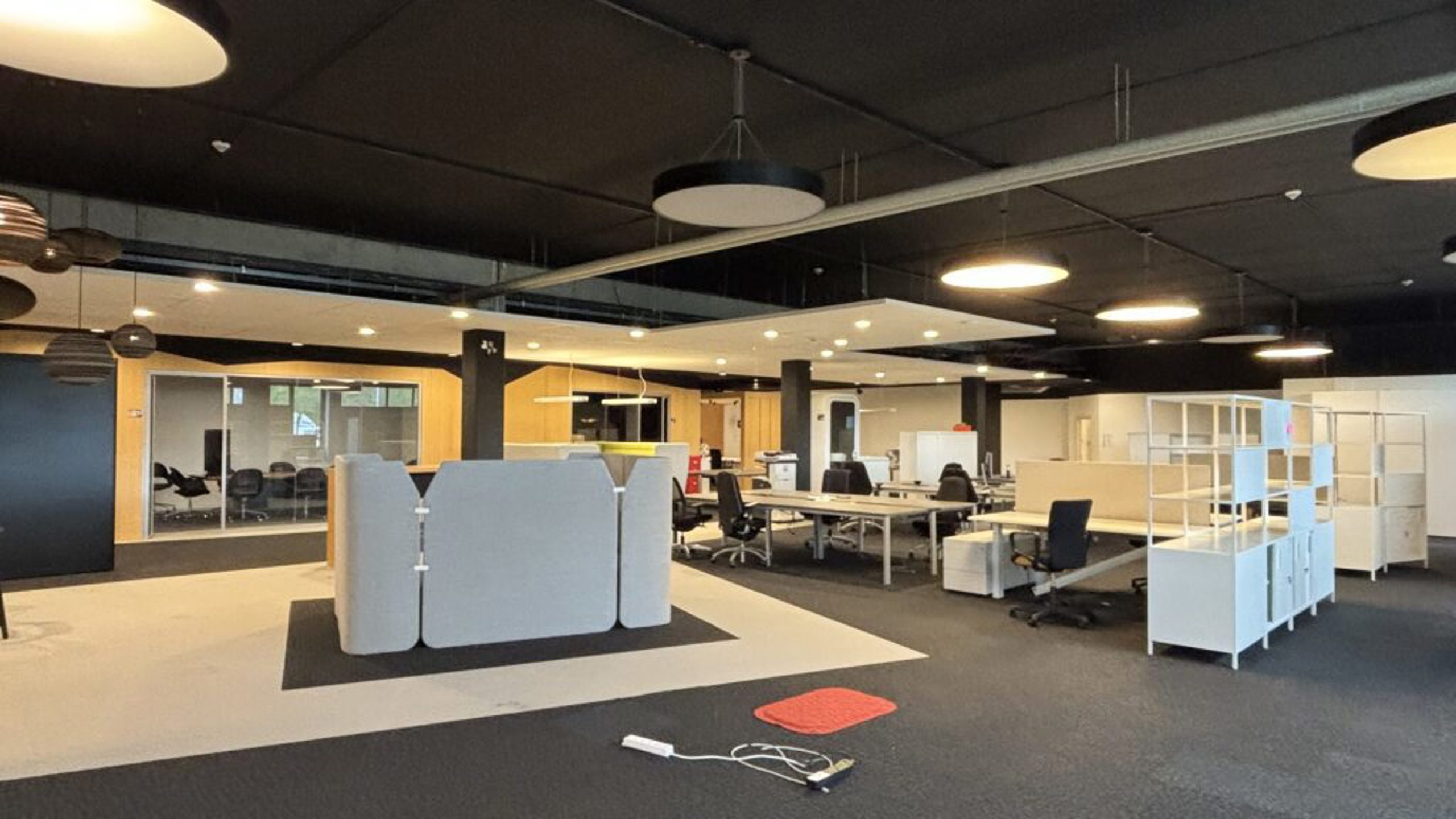 Instapklare kantoorruimte van 700 m² op toplocatie in Mechelen-Noord - foto 1