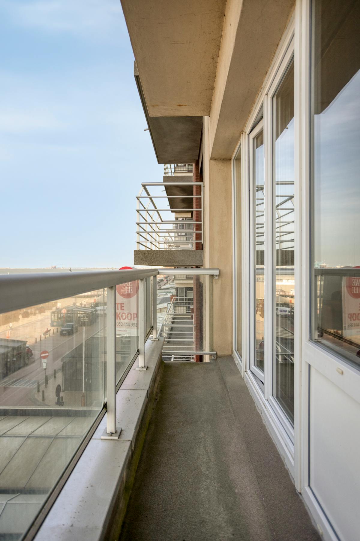 Appartement te koop gelegen op de zeedijk te Blankenberge - foto 4