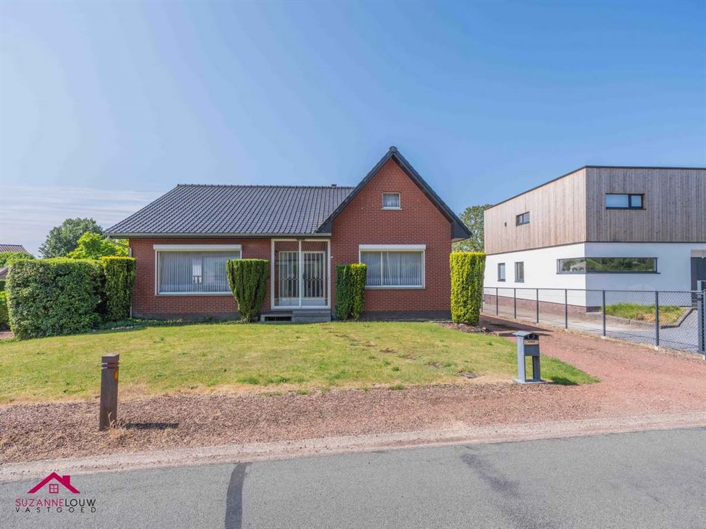 Vrijstaande, op te frissen woning - foto 2