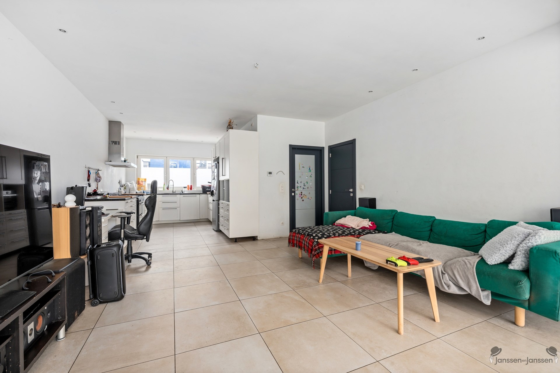 Woning met 3 (mog. 5) slaapkamers op centrale ligging - foto 5