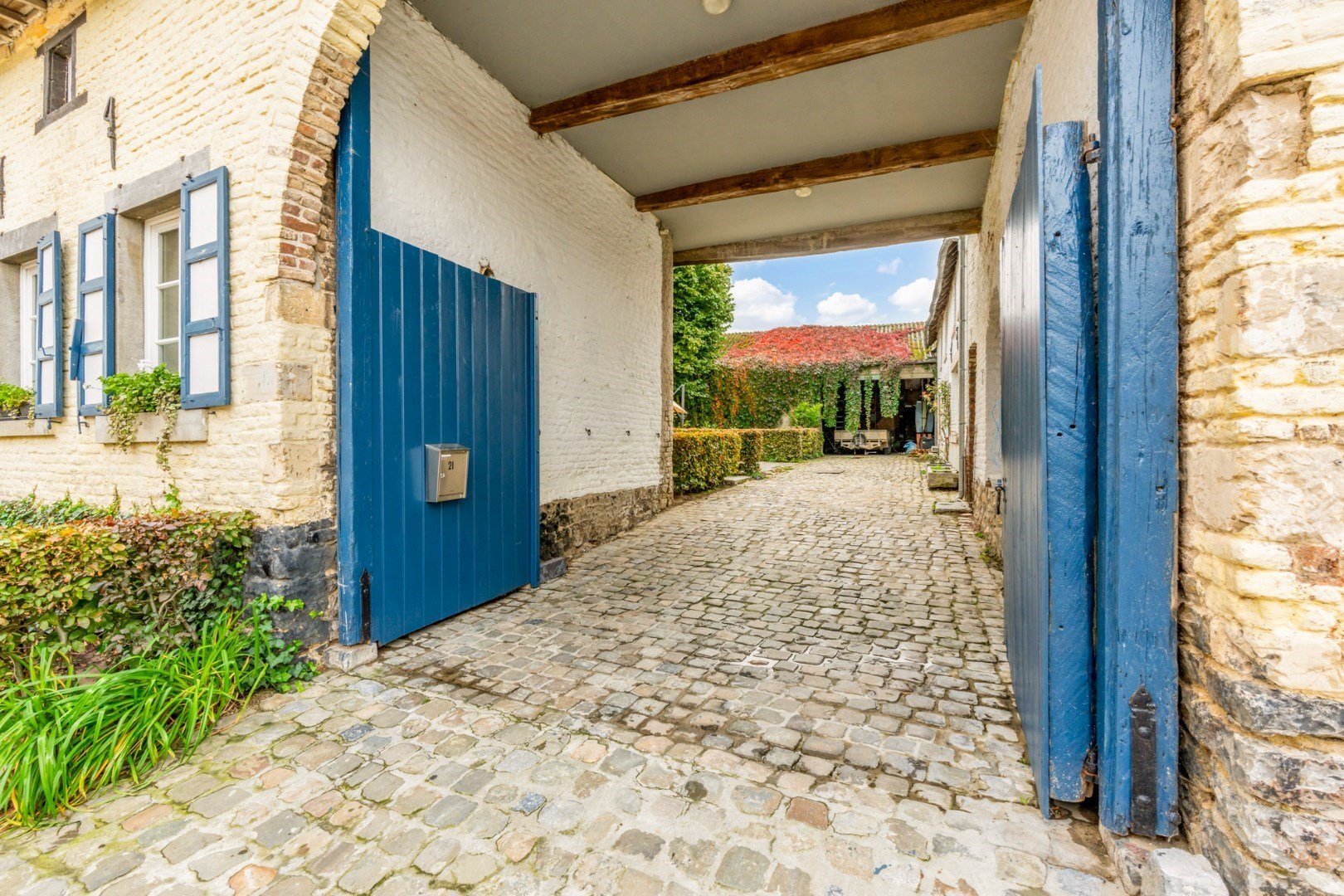 Unieke gerestaureerde hoeve met gastenkamers te Tongeren - foto 2