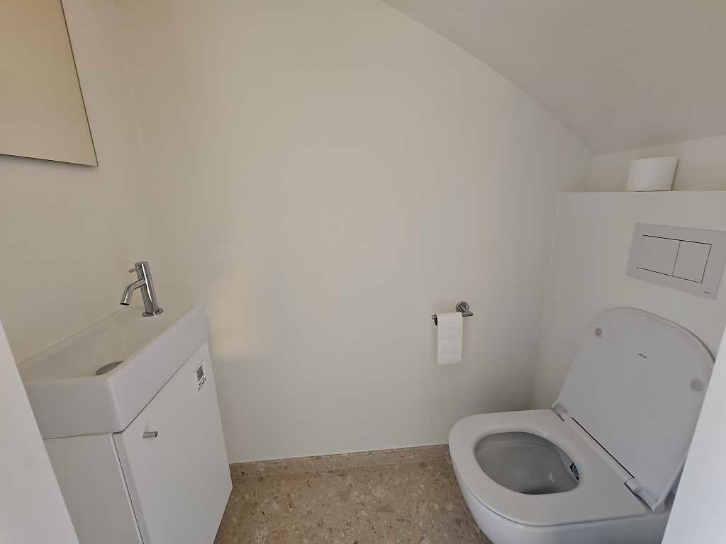 Ruime standaard rijwoning in Wetteren / Kwatrecht met tuin, 4 slaapkamers, energielabel A en 2 badkamers - foto 5