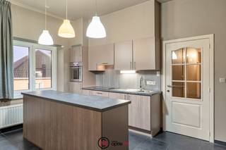 Dit instapklare appartement bevindt zich op de Maastrichtersteenweg 311 in Bilzen, op de tweede verdieping van een kleinschalig gebouw. Je woont...