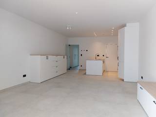 Energie-neutraal instap klaar nieuwbouwappartement in Neerpelt centrum kortbij school, trein, horeca, winkels, .... Het appartement bestaat uit een inkomhal, woonkamer, keuken, berging, 2 slaapkamers, badkamer (inloopdouche/wastafel), toilet apart. Terras. Autostaanplaats + berging in de kelder. Volledig opgeverfd. Vaste verlichting. Vloerverwarming. Geothermie (geen gas meer). Zonnepanelen 1200 watt. Bring-me systeem. Inbouwkasten. Screens. Fietsenstaanplaatsen 3 x. Gemeenschappelijke kosten zijn inclusief de huurprijs.. Voor meer info contacteer ons via info@vastgoedfransen.be.