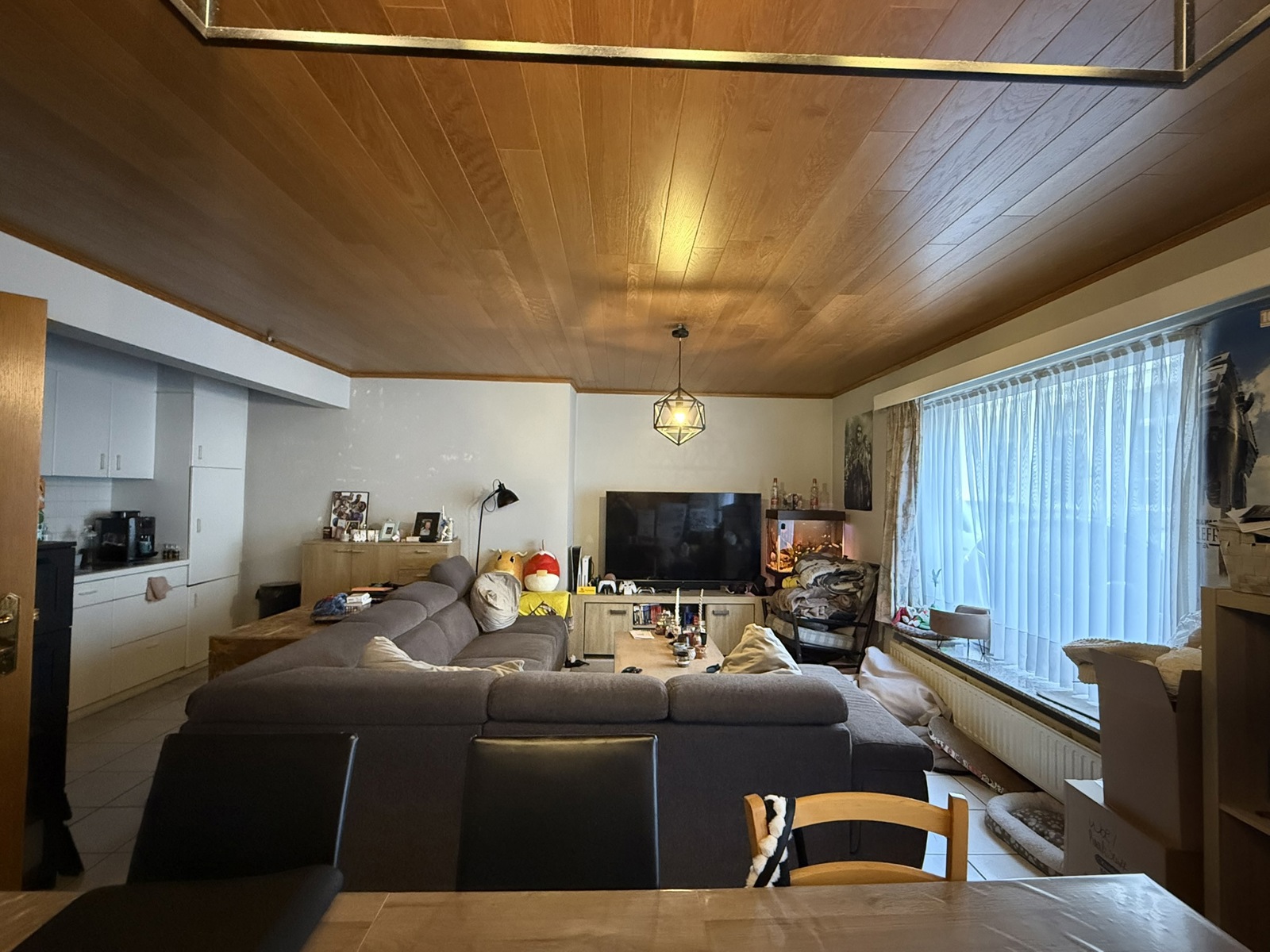 Gelijkvloers tweeslaapkamerappartement met staanplaats - foto 5