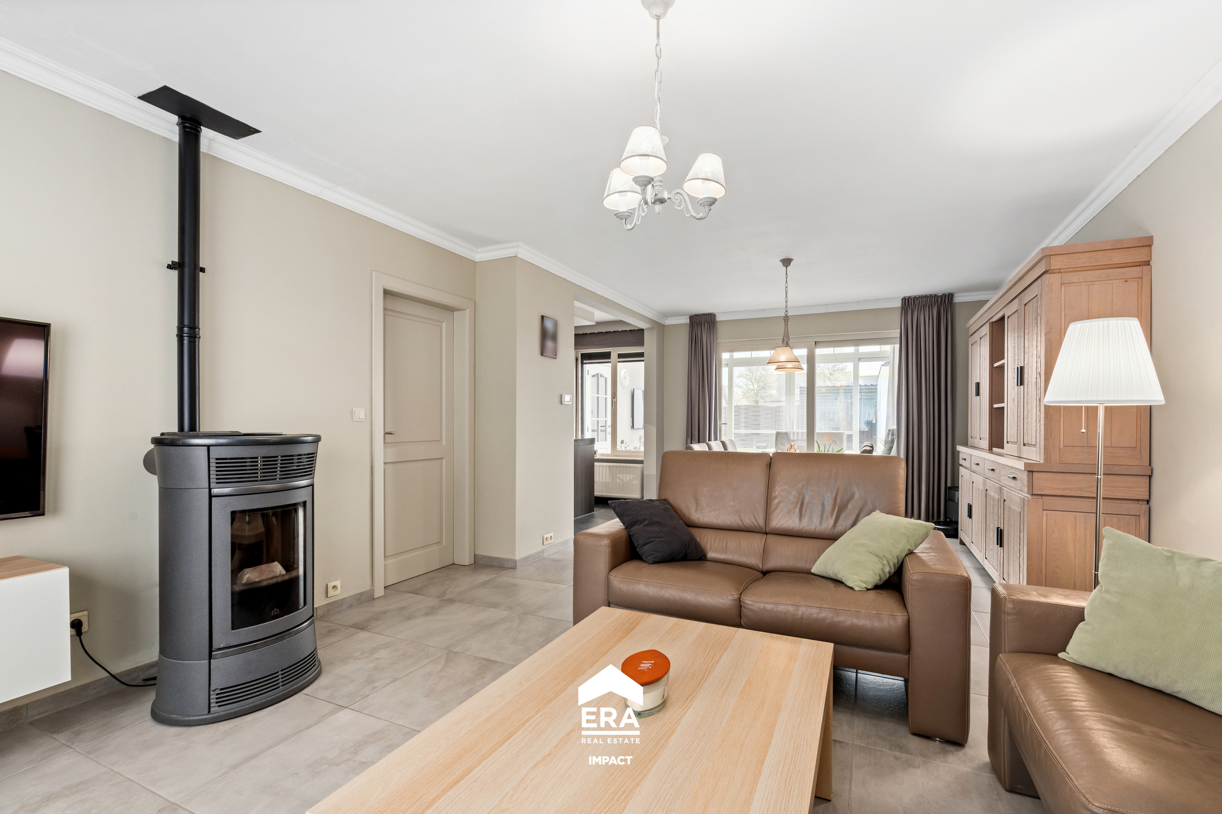 Instapklare, ruime gezinswoning met 5 slk. te Peer - foto 2