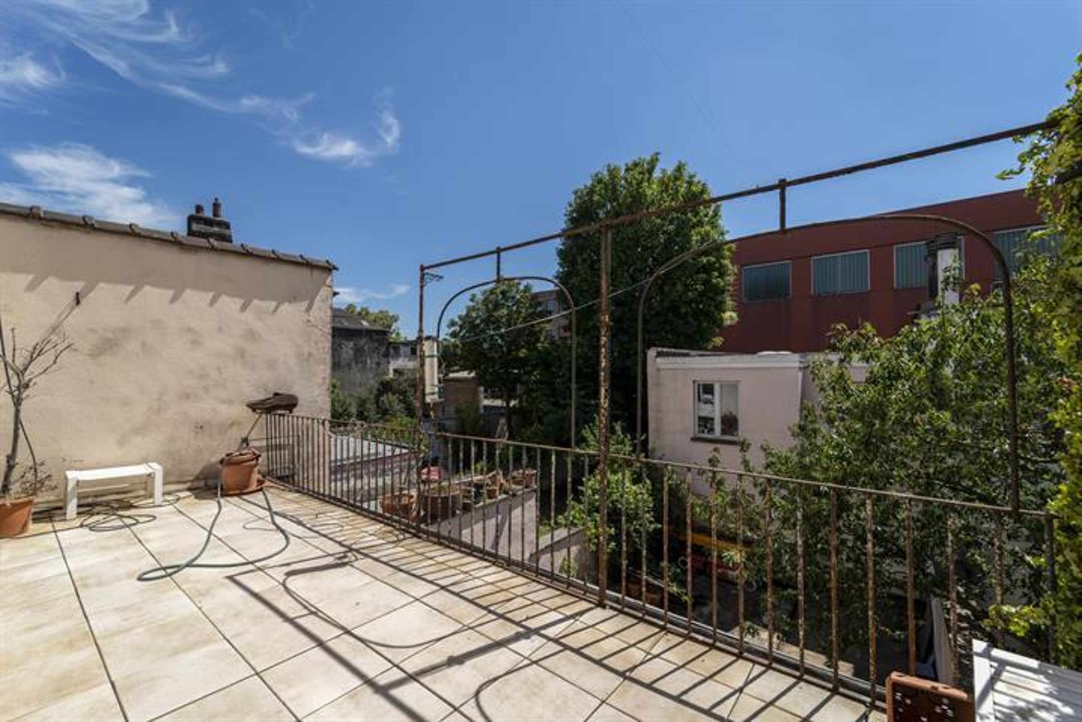 Commercial for sale in Schaerbeek - photo 4