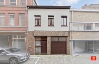 In het centrum van Wervik, op wandelafstand van winkels, scholen en openbaar vervoer, bevindt zich deze eigendom. Het pand is vrijgesteld...